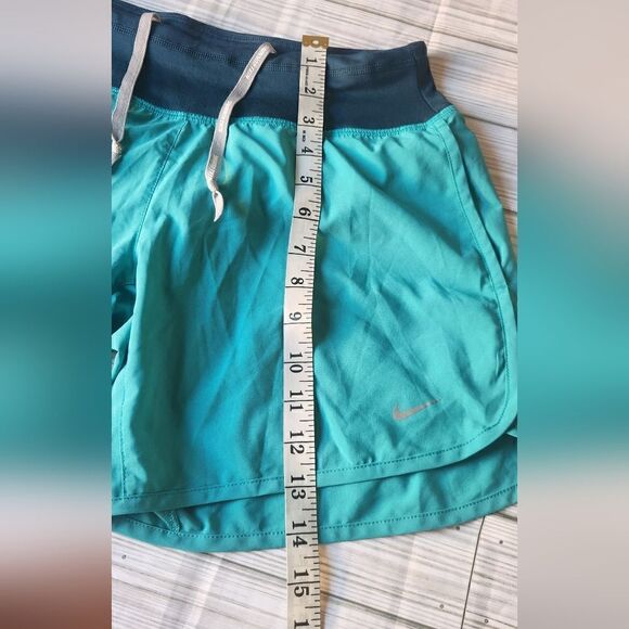 Nike Dri-fit Running Shorts Size Small in Green - Picture 7 of 8